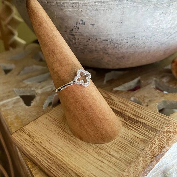 Cubic Zirconia Plus Sign Shape Sterling Silver Ring Size 51/2 - Picture 4 of 7